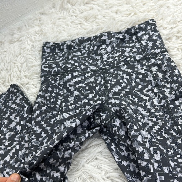 Lululemon Fast and Free Tight II 25" *Non-Reflective Nulux Pace Lace Graphite Gr - Picture 2 of 6